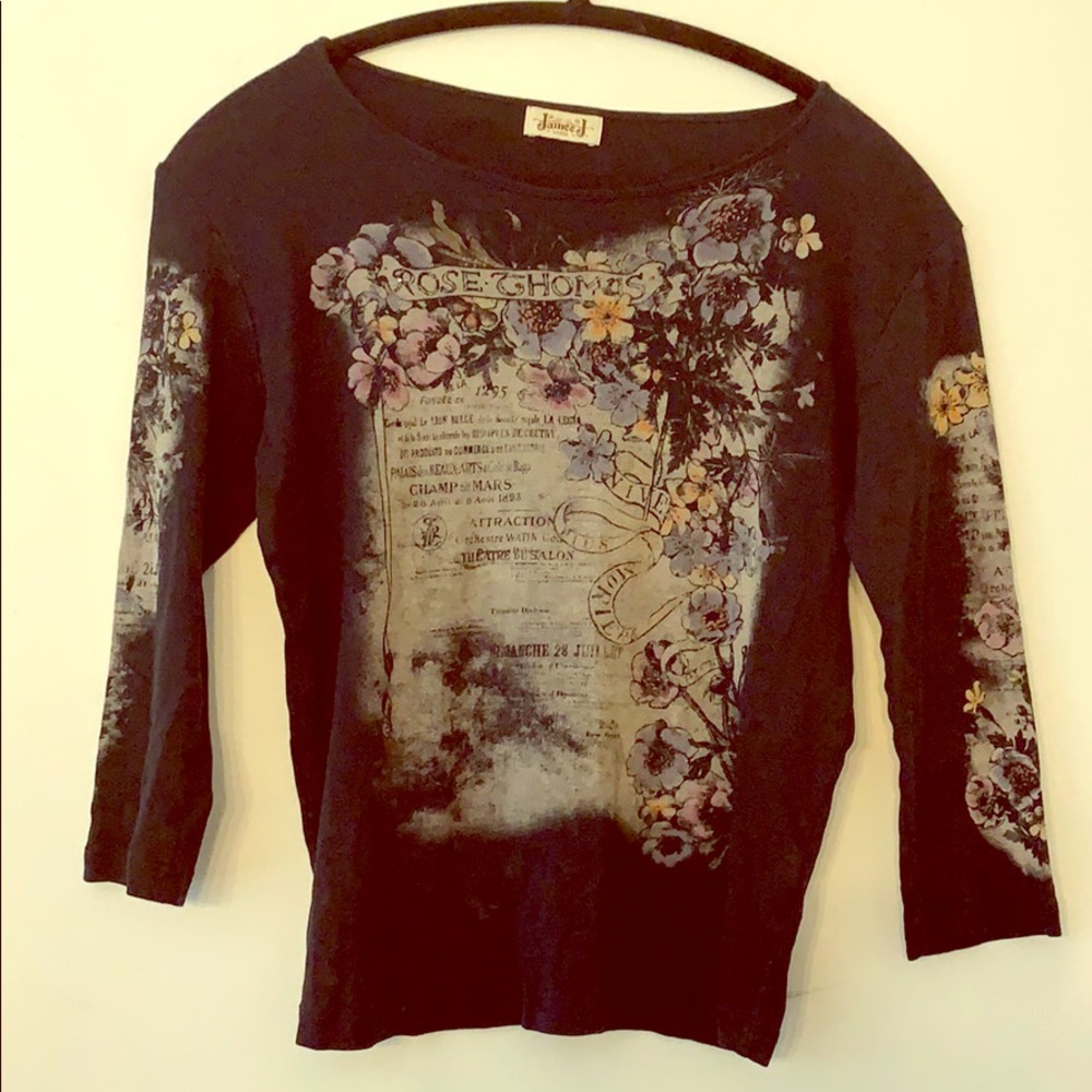 Woman’s Jamee J Top Size Large